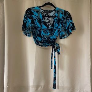 Woman’s Crop Top, Aloha Print. XS